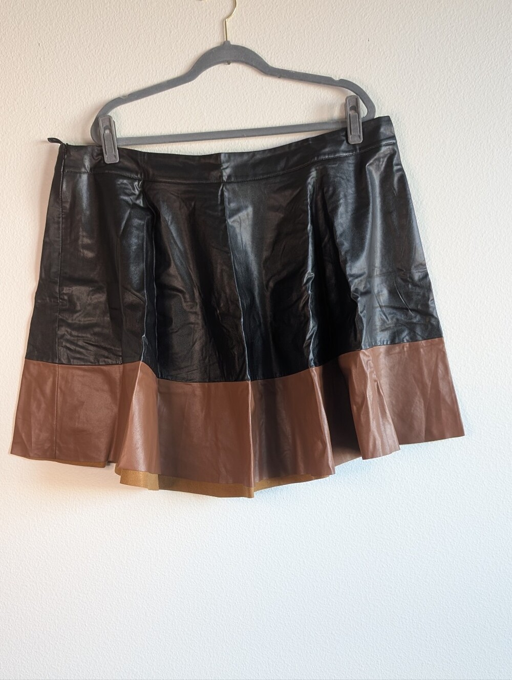 SHEIN Black and Brown Colorblock Faux Leather Mini Skirt with Flare